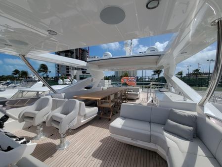 Sunseeker 86 Yacht image