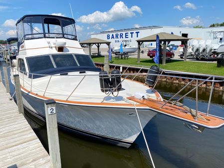 Ocean-yachts 42-SUN-LINER-MOTOR-YACHT image