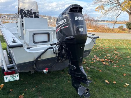 Boston-whaler GUARDIAN-18 image