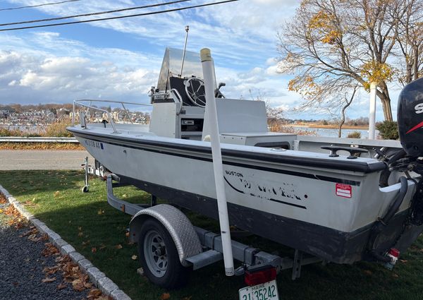 Boston-whaler GUARDIAN-18 image