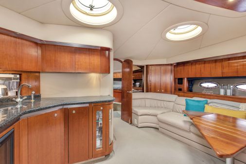 Cruisers 500 Express Motor Yacht image