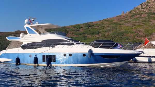 Azimut 64 