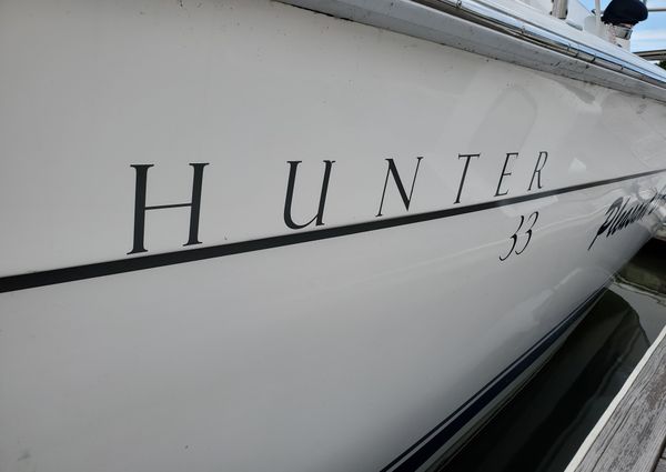 Hunter E33 image