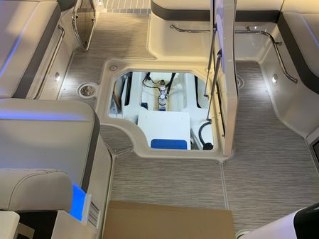 Sea Ray Sundancer 370 OB image