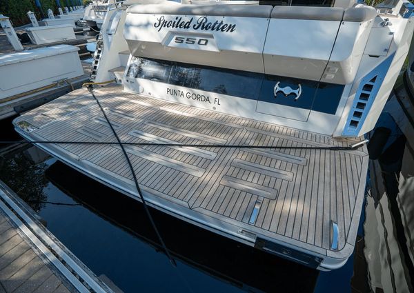 Galeon 550 Fly image