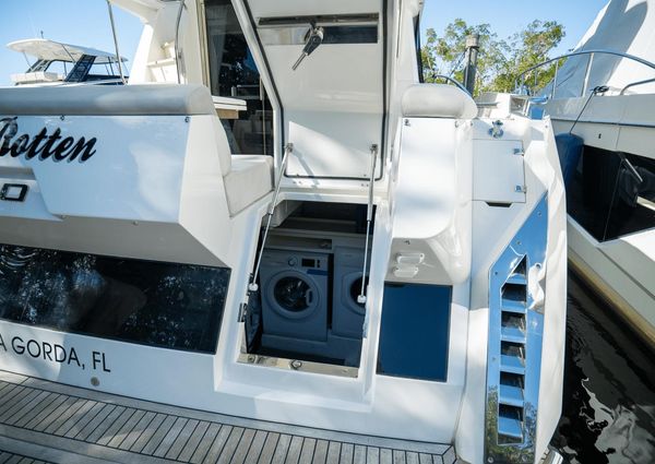 Galeon 550 Fly image