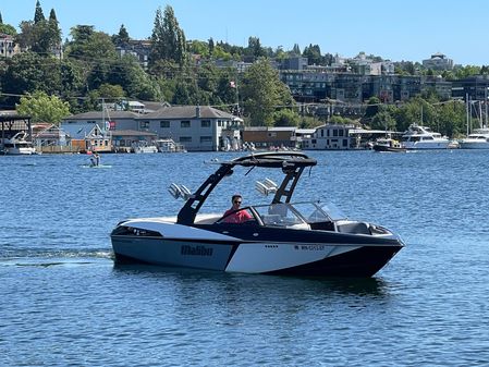 Malibu Wakesetter 25 LSV image