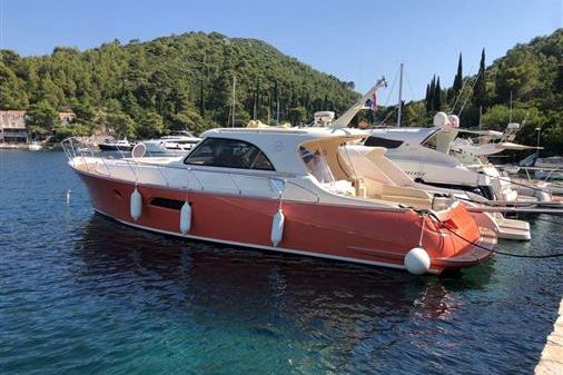Mochi Craft DOLPHIN 44'