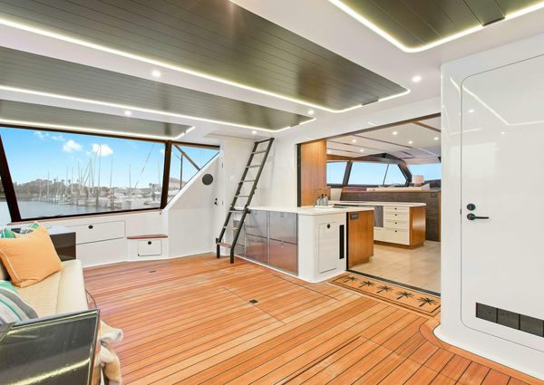 Custom Valder Yachts Powercat image