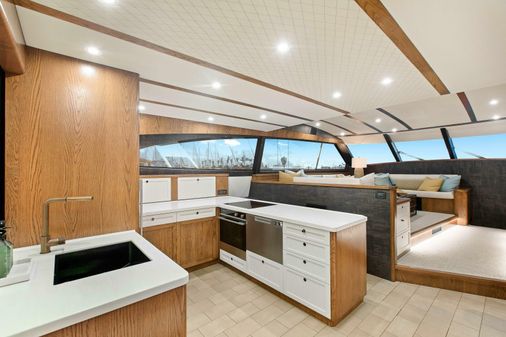 Custom Valder Yachts Powercat image