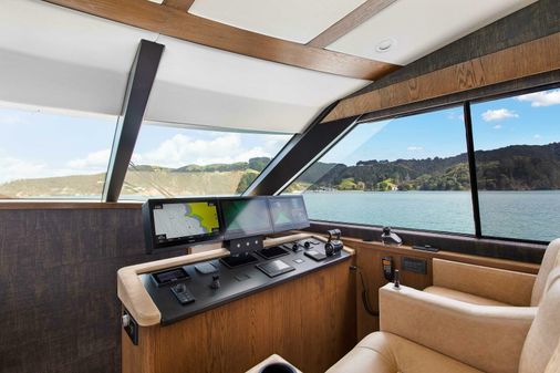 Custom Valder Yachts Powercat image