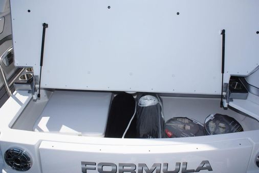 Formula 350 Sun Sport image