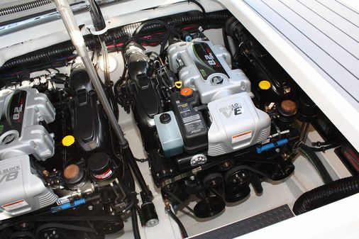 Formula 350 Sun Sport image