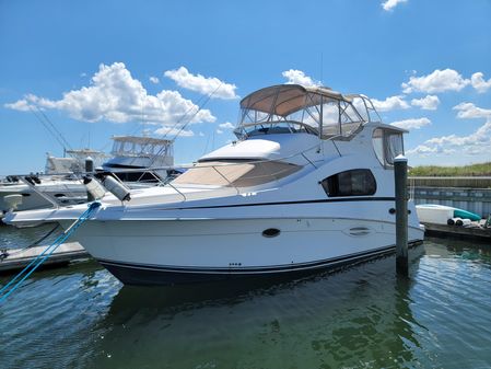 Silverton 35 Motor Yacht image