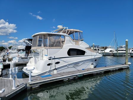 Silverton 35 Motor Yacht image