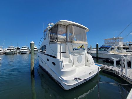 Silverton 35 Motor Yacht image