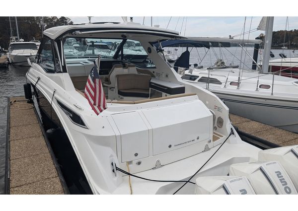 Sea Ray Sundancer 320 Outboard image