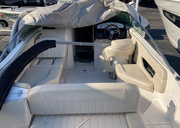 Regal 2520-FASDECK image