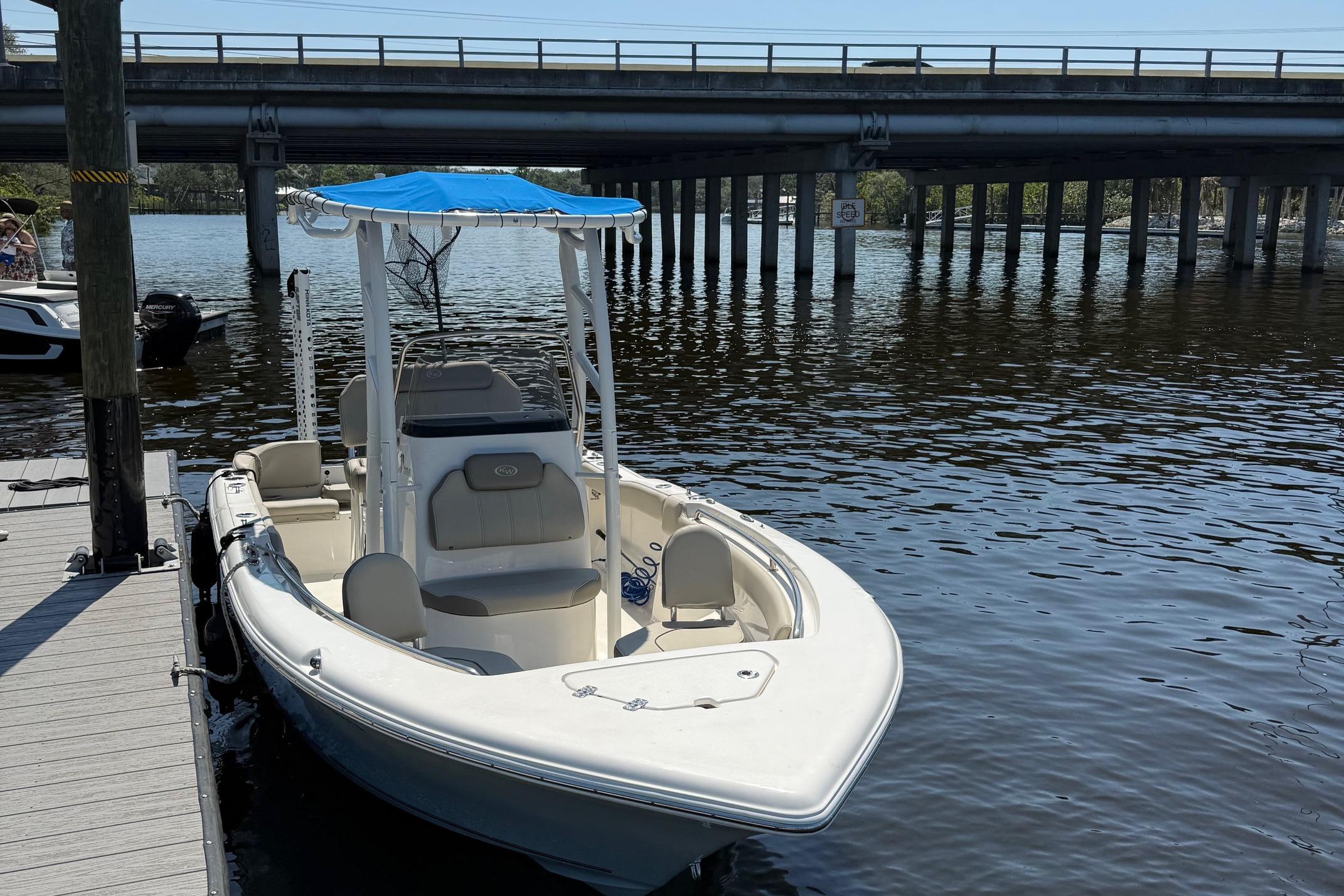 2023 Key West 203 fs