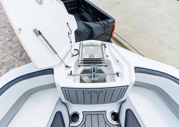 Yamaha-boats 252S image