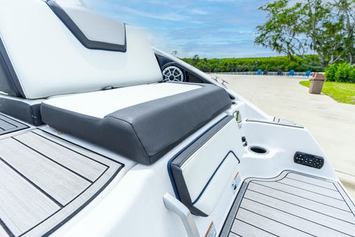 Yamaha-boats 252S image