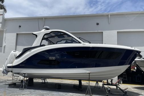 Sea Ray Sundancer 370 Outboard image