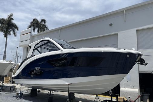 Sea Ray Sundancer 370 Outboard image