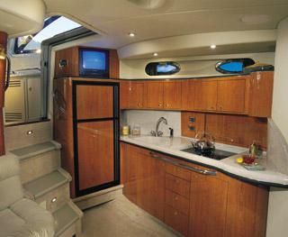 Sea Ray 410 Express Cruiser image