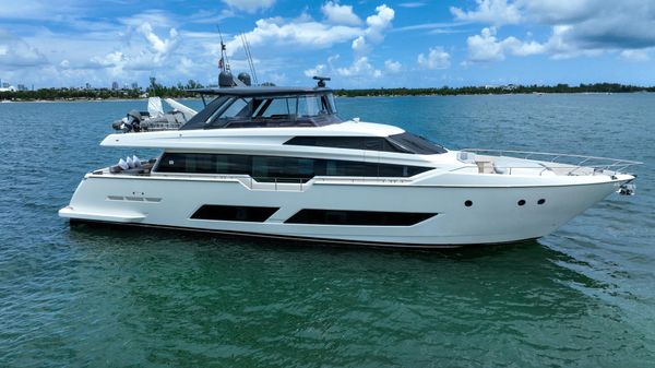 Ferretti Yachts 850 image