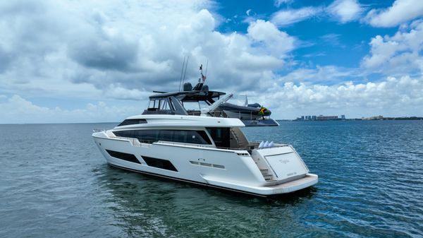 Ferretti Yachts 850 image