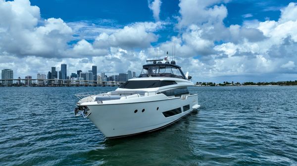 Ferretti Yachts 850 image