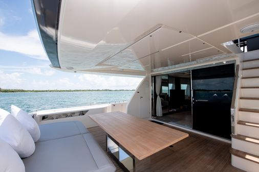 Ferretti Yachts 850 image