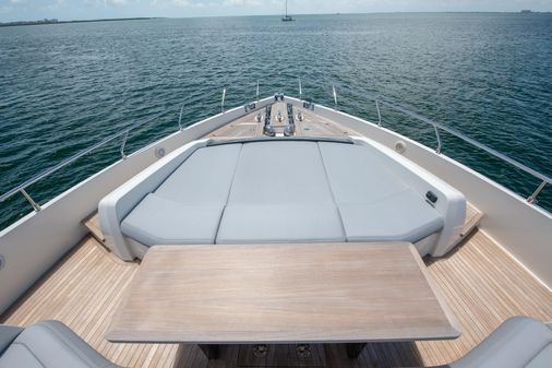 Ferretti Yachts 850 image