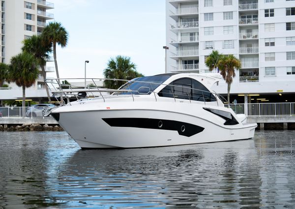 Evolve-yachts 400-OUTBOARD image