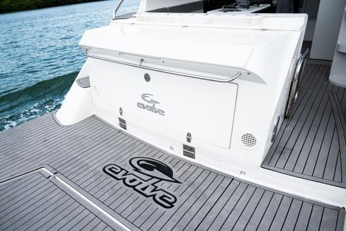 Evolve-yachts 400-OUTBOARD image