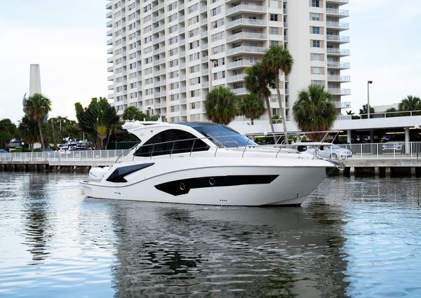 Evolve-yachts 400-OUTBOARD image