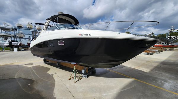 Sea Ray 270 Sundancer 