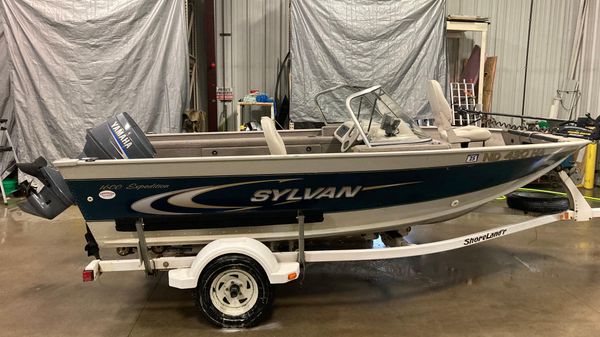 Sylvan 1600 Expedition DC