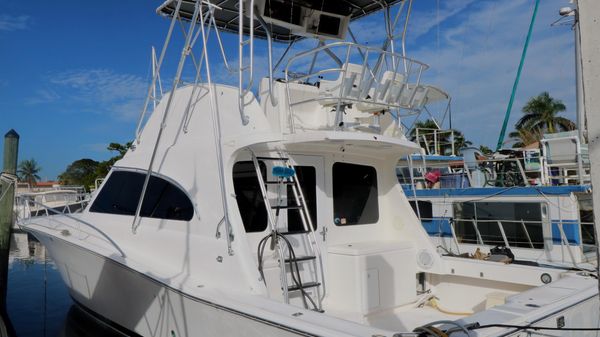 Luhrs 40 Convertible 