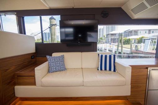 Sundeck Yachts 58 Sport image