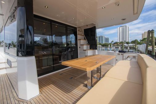 Sundeck Yachts 58 Sport image