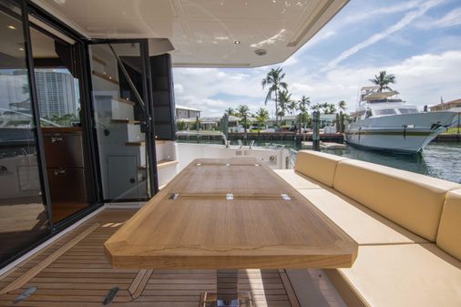 Sundeck Yachts 58 Sport image