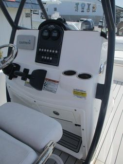 Sea-fox 206-CENTER-CONSOLE image