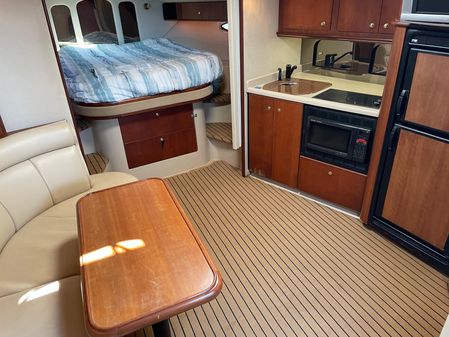 Cruisers Yachts 3870 Express image