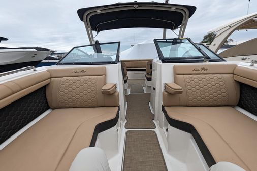 Sea Ray 270 SDX image