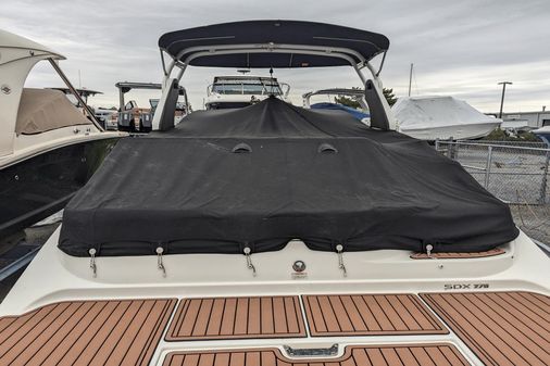 Sea Ray 270 SDX image