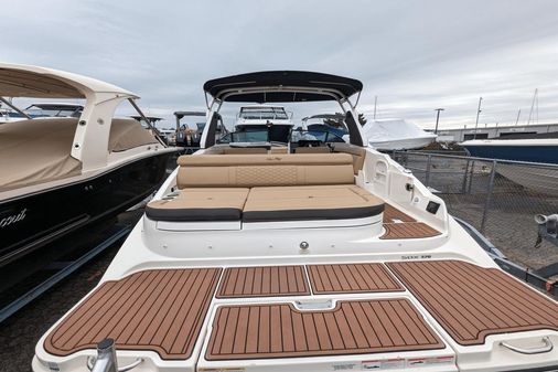 Sea Ray 270 SDX image