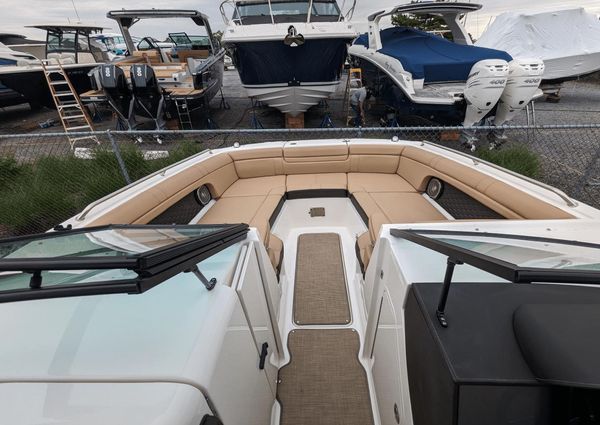 Sea Ray 270 SDX image