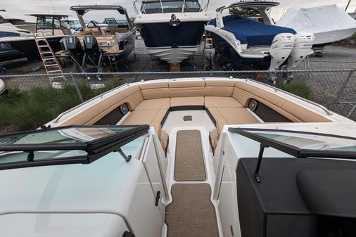 Sea Ray 270 SDX image