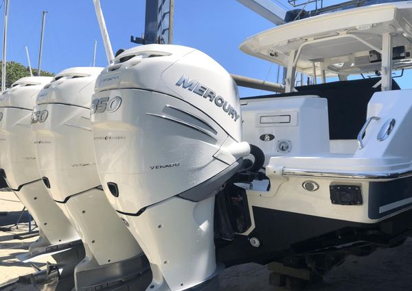 Boston Whaler 380 Outrage image